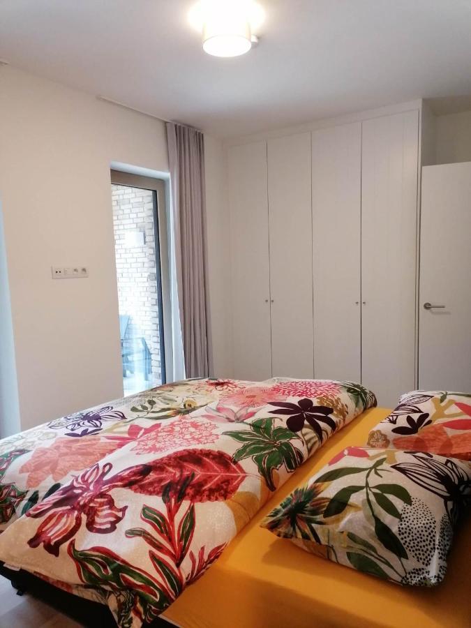 Bartine - Modern And Spacious Flat Near The Sea, Free Parking Space Остенде Экстерьер фото